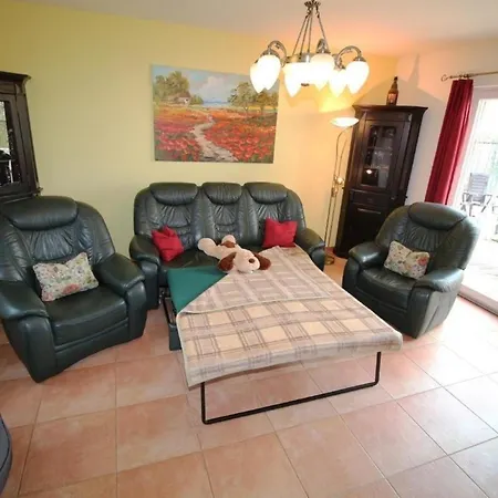 Holiday home Steinhus, In Mit Sonniger Terrasse Fuhlendorf (Mecklenburg-Vorpommern)